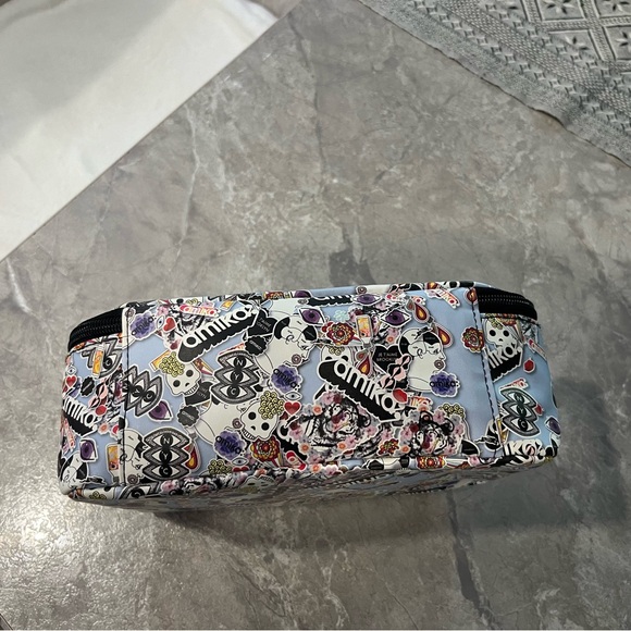 Amika Hair Dryer Travel Bag - Picture 4 of 5